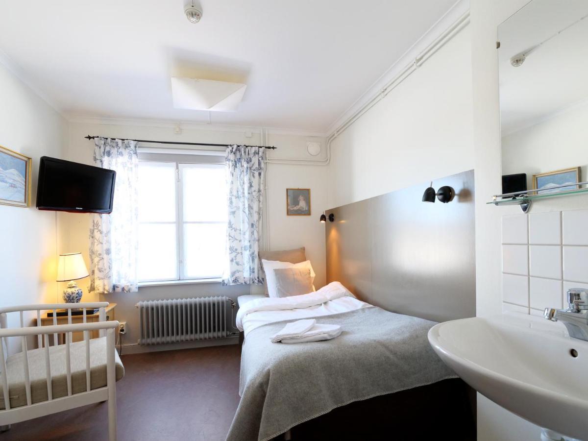 Gripsholms Bnb Mariefred Extérieur photo